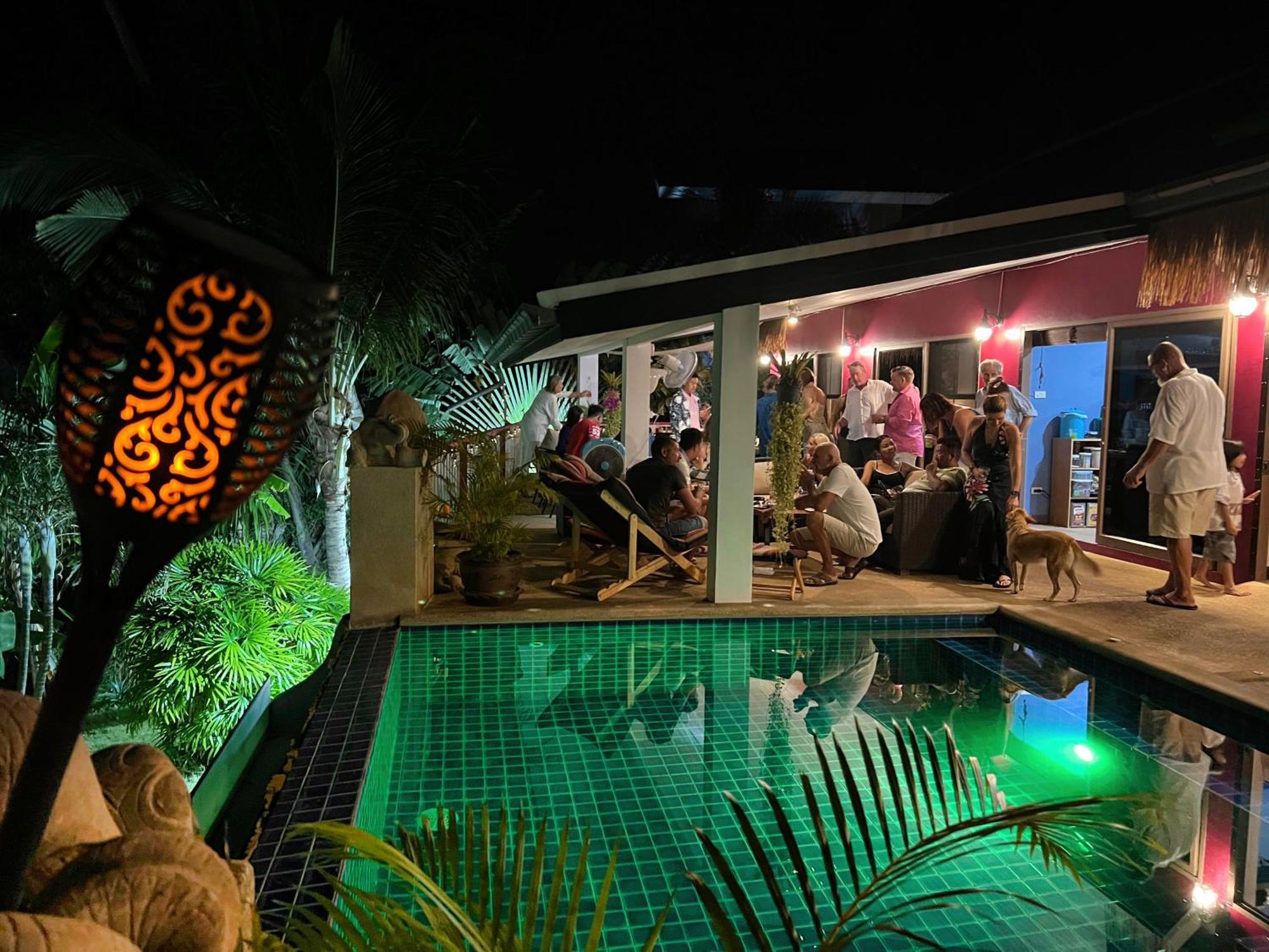 Pink House Hotel Lamai Beach  Exterior photo